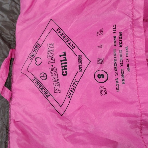 Peace Love Chill women's brown lightweight down jacket with pink lining. Small - Picture 2 of 11